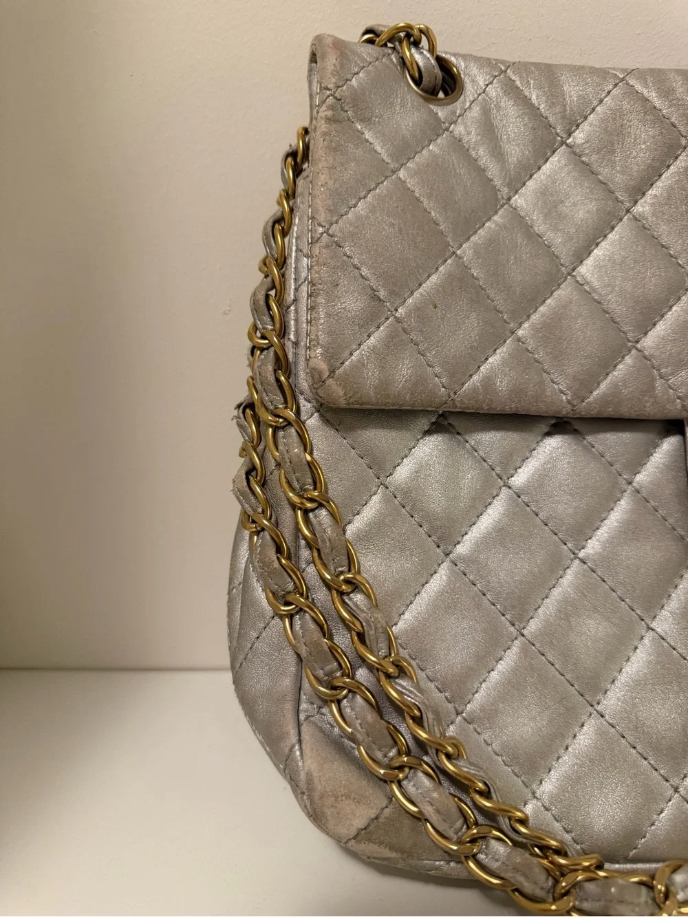 CHANEL Vintage Metallic Lambskin Quilted Jumbo Single Flap Bag